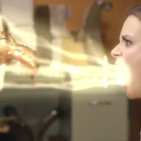 Meskipun kamu nggak kenyang, kenapa kamu suka sendawa? | via: tubefilter.com