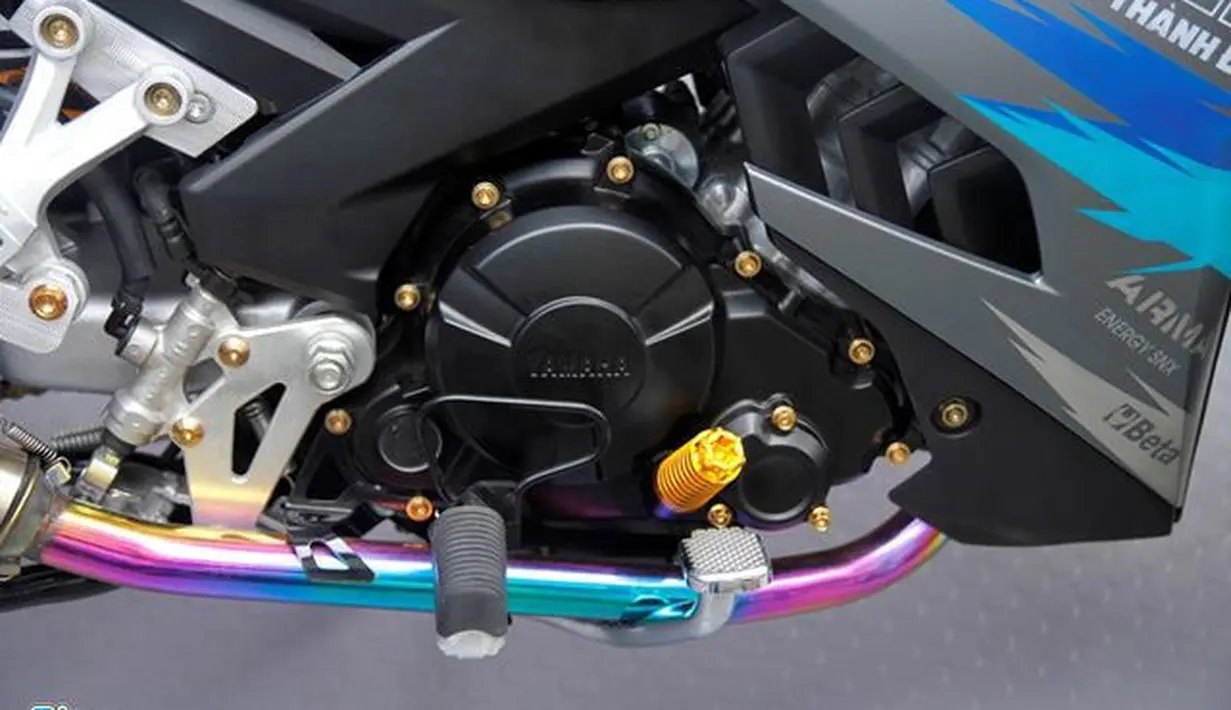 Yamaha Jupiter MX King 150 Modifikasi ala Lamborghini SV - Photo Otosia.com