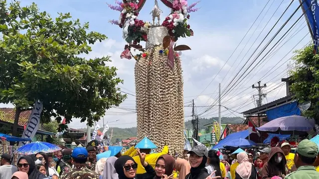 Tradisi Meron Pati