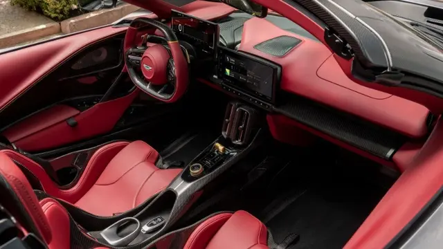 Mewah Aston Martin Valhalla Spider
