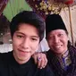 Ahmad Syaiful dan sang ayah, Mastur. (Instagram/ahmad_pule)