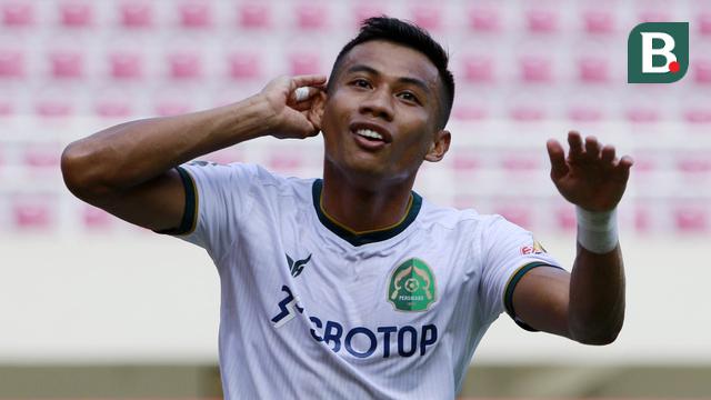 Foto: Andy Setyo dan Sejumlah Pemain di Liga Indonesia yang Berstatus Sebagai Anggota TNI Aktif