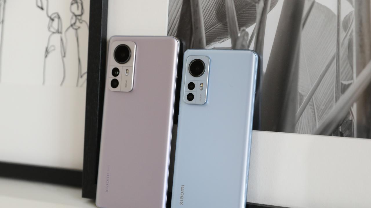 Xiaomi 12 dan Xiaomi 12 Pro