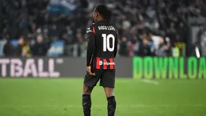 Rafael Leao dan 7 Pemain AC Milan Tak Dibawa Vs MU, Ada yang Masuk Daftar Jual