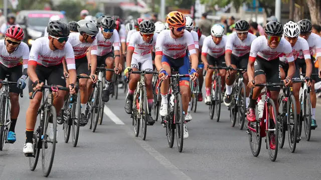 Tour of Kemala 2023 di Banyuwangi diikuti ribuan peserta. (Hermawan/Liputan6.com)