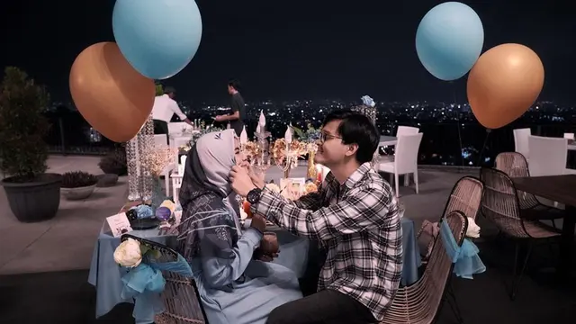 Menikah Tanpa Pacaran, Ini 6 Momen Manis Anisa Rahma dan Anandito