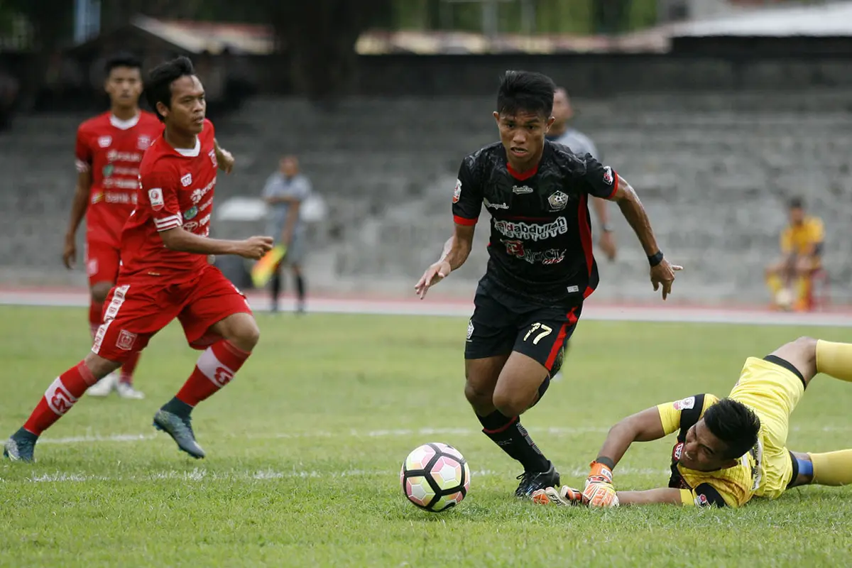 Persepam MU vs Persika Karawang