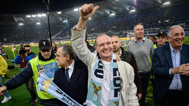 Foto: 5 Rekor yang Dibuat Tammy Abraham saat AS Roma Menangi Derby della Capitale atas Lazio di Liga Italia