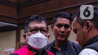 Zarof Ricar diduga menerima Rp 915 miliar selama 10 tahun menjadi makelar kasus di lingkungan Mahkamah Agung (MA). (Liputan6.com/Angga Yuniar)