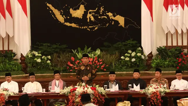 Hari Kedua Ramadan, Jokowi Buka Puasa Bersama Tokoh Agama dan Pengusaha