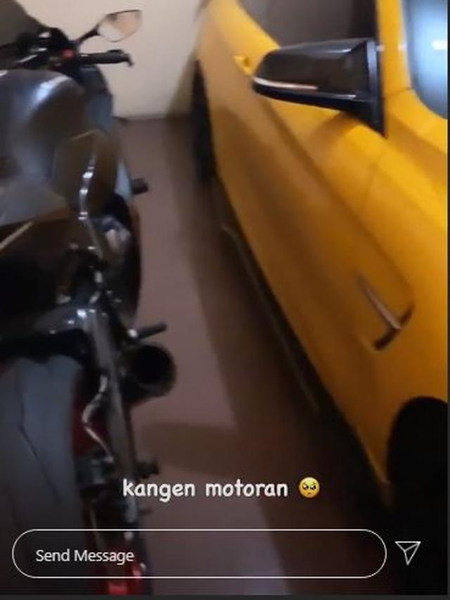 6 Potret Rumah Taqy Malik, Dominasi Oranye dan Berdesain Minimalis