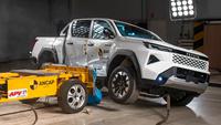Terbukti Badak, Toyota Hilux 2026 Sabet Bintang 5 ANCAP