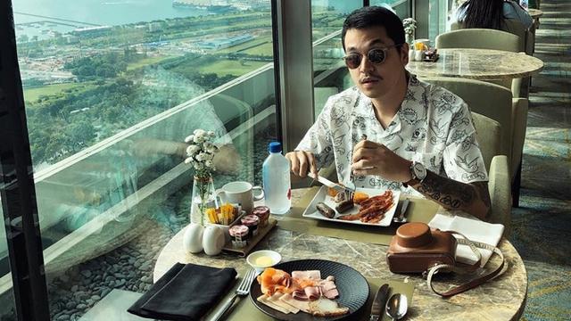 Punya Tato Besar di Lengan, Ini 6 Potret Kevin Julio yang Makin Macho