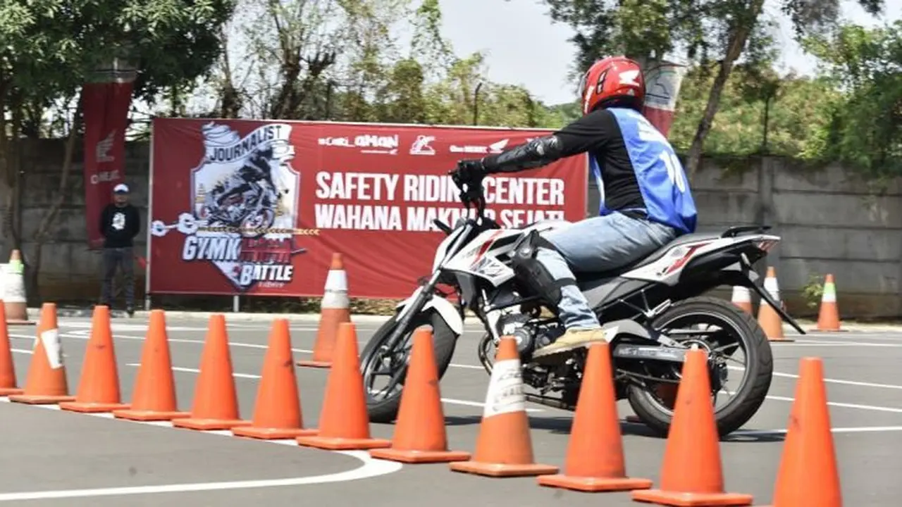 Tertarik Tingkatkan Skill Berkendara Motor, Tempat Ini Bisa Dicoba ...