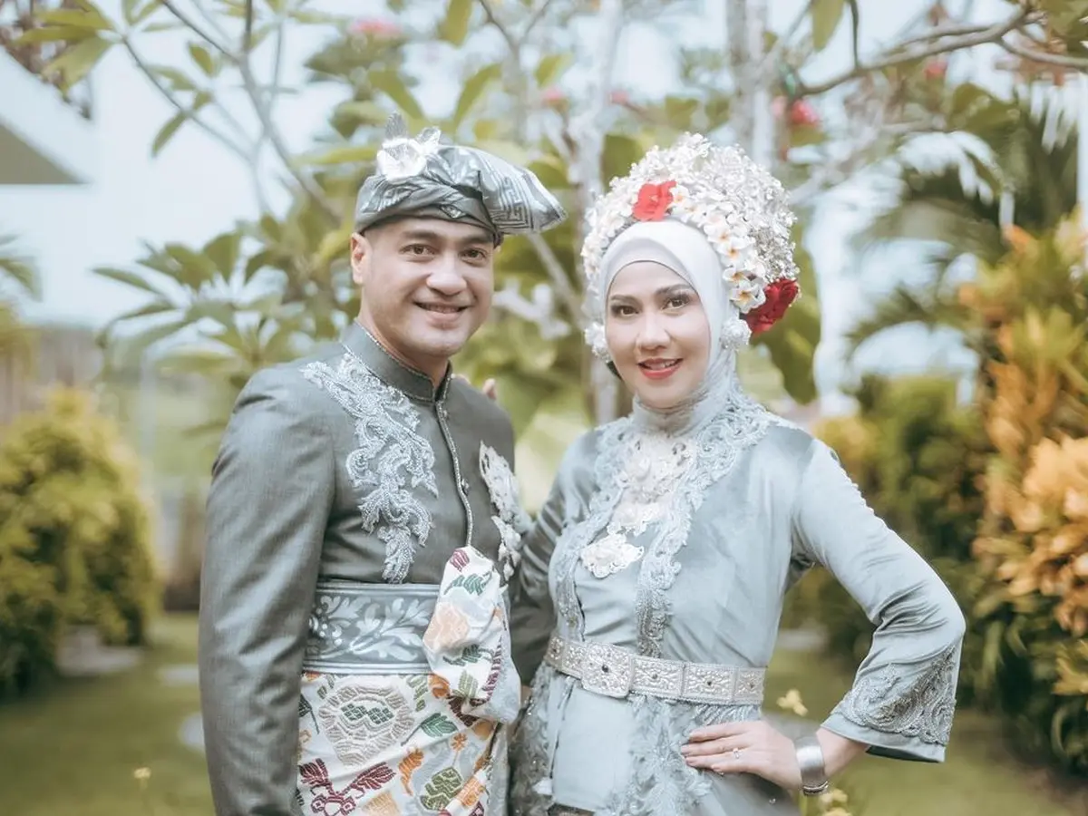 4 Fakta Perjanjian Pra Nikah Venna Melinda dan Ferry Irawan, Isinya  Mengejutkan - Hot Liputan6.com
