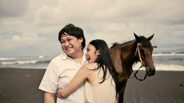 5 Tahun Bersama, Ini 6 Kenangan Manis Cecep Reza dan Istri yang Penuh Kehangatan