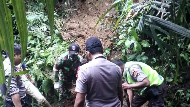Kerangka Manusia Berbaju Pink Ditemukan di Gunung Halimun Salak