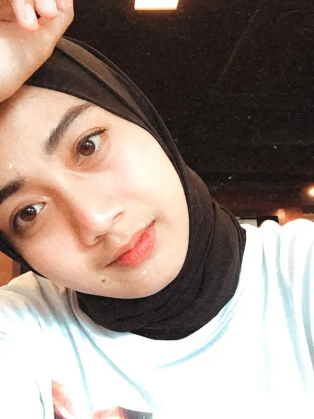 6 Potret Lailatul Mufaricha, Wanita yang Disebut Mirip Nagita Slavina