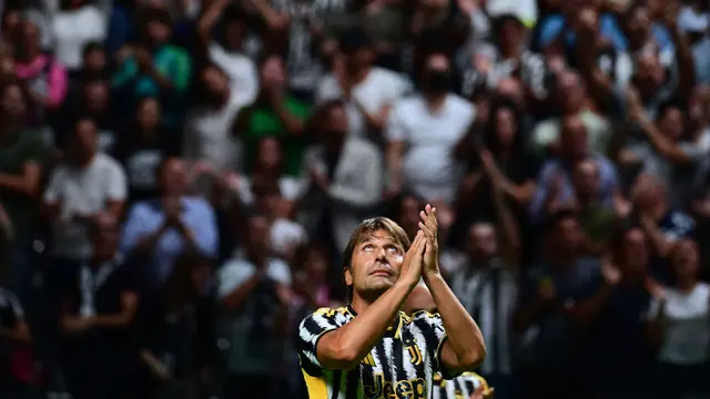 Foto: Rayakan 100 Tahun Keluarga Agnelli Kuasai Klub, Para Legenda Juventus Gelar Laga Mini Soccer 7 Lawan 7