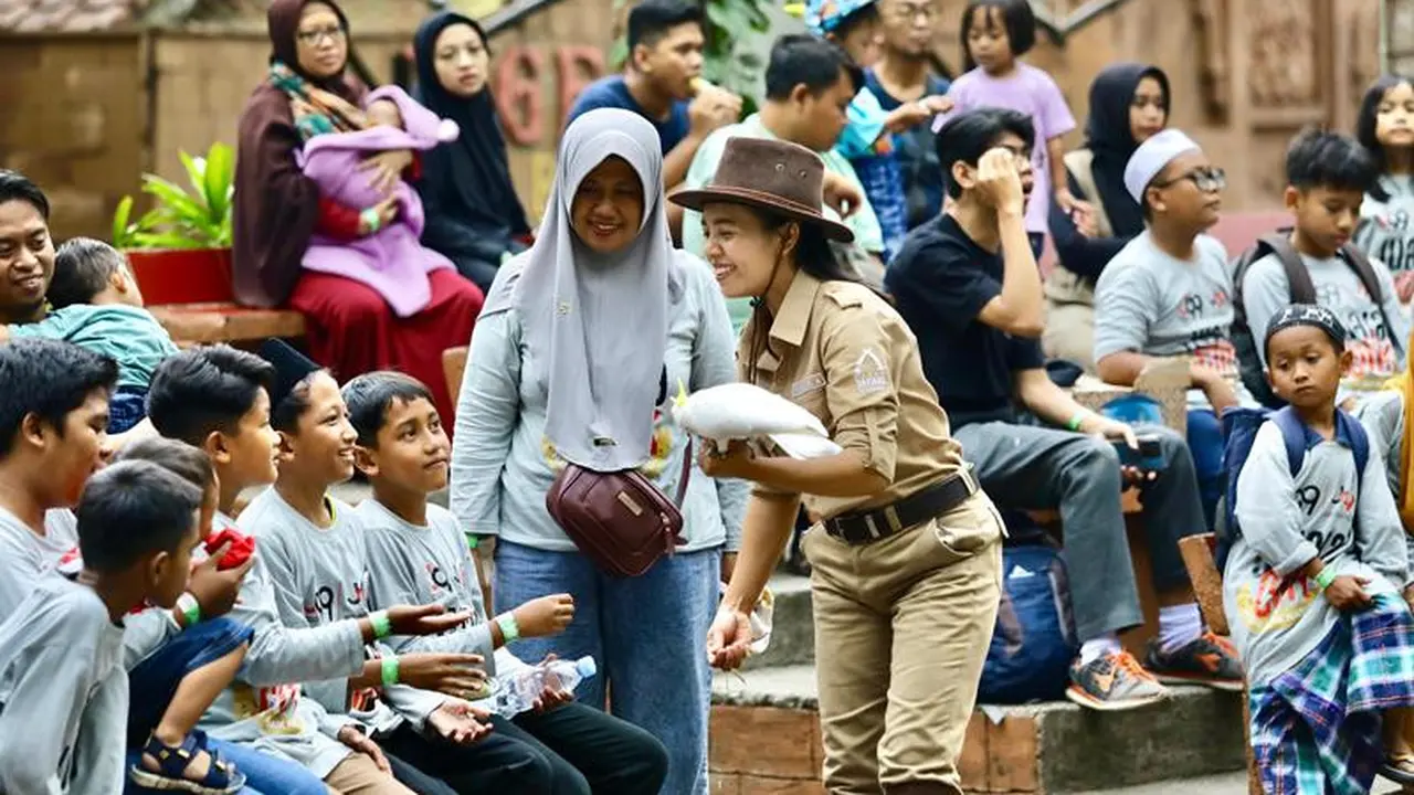 Merayakan Hari Anak Nasional dengan Berbagi dan Berwisata Bersama 1.000 Anak Panti Asuhan.
