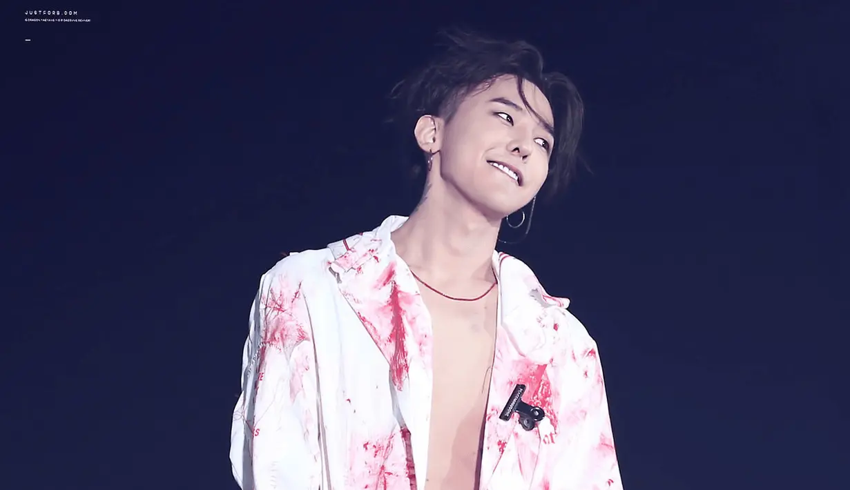 G-Dragon sendiri beberapa kali terlihat di Pulau Jeju untuk memeriksa proses persiapan. (Foto: Koreaboo.com)