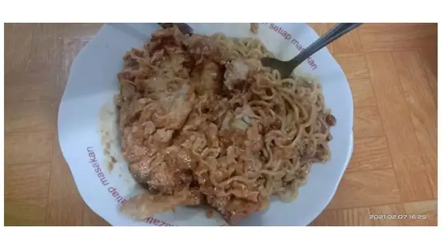 7 Cara Makan Bubur Ala Netizen Ini Bikin Geleng Kepala, Nyeleneh Banget