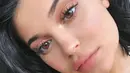 Satu lagi potret Kylie Jenner saat berambut pendek. Waah cantik banget, ya! Pantas saja jadi trend-setter! (instagram/kyliejenner)