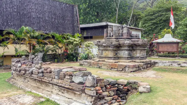 Candi Songgoriti