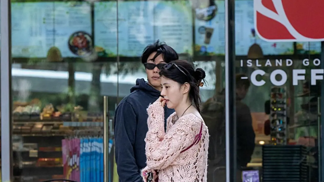 Dirilis Dispatch, Ini 7 Potret Kencan Han So Hee dan Ryu Jun Yeol di Hawaii yang Jadi Sorotan