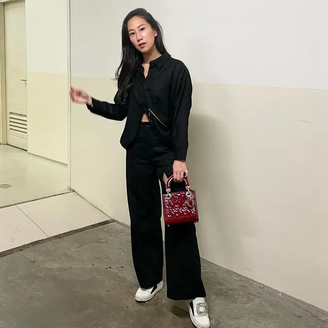 Influencer drg. Deviana Maria. (Foto: Dok. Instagram @devianamaria)
