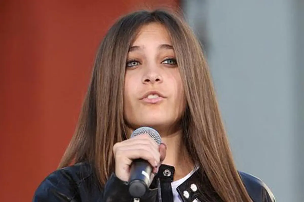 [Bintang] Paris Jackson