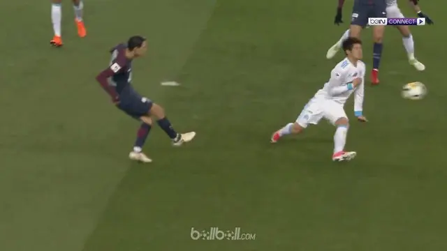 Paris Saint-Germain menaklukkan Marseille 3-0 meski tanpa Neymar yang cedera. This video is presented by Ballball.
