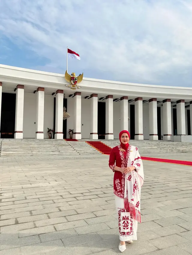 6 Potret Selebriti Hadiri Upacara di IKN, Ada Thoriq Halilintar Hingga Mawar Eva De Jongh