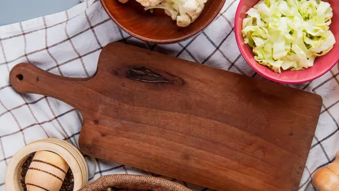 Talenan kayu (Foto Dok: Freepik/stockking)