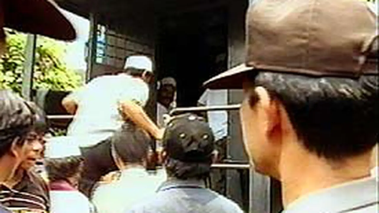 051002cFPI0.jpg