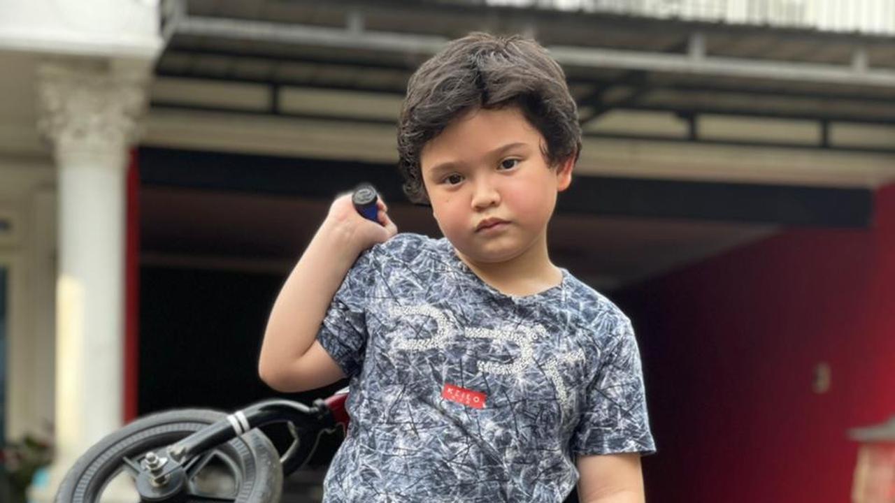 Aljabbar, cucu Elvy Sukaesih (ist)