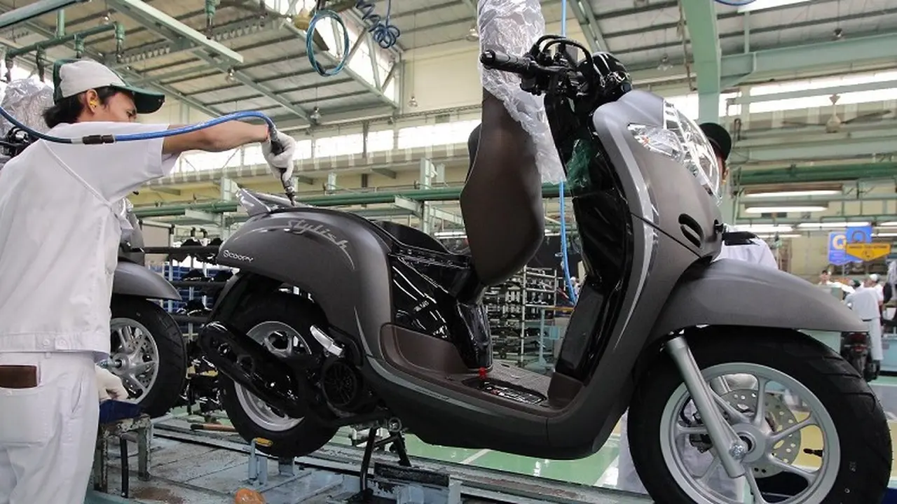 Honda Resmi Hadirkan Scoopy Terbaru
