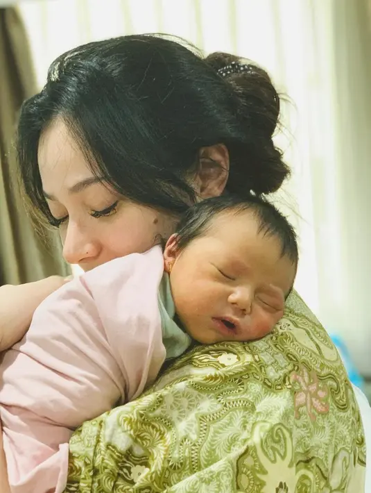 Asmirandah (Instagram/asmirandah89)