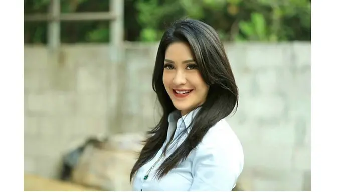 Nah ini dia Elma Agustin mantan personel Girlband Princess.