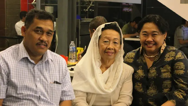 Keluarga Sucipto Suntoro