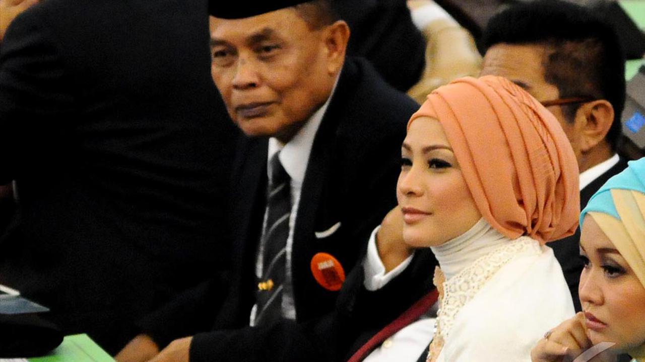 Wajah Sumringah Para Artis yang Lolos ke Senayan