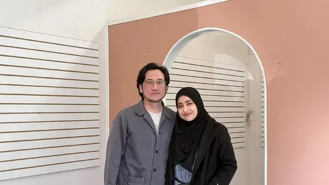 Cindy Fatikasari di Kanada
