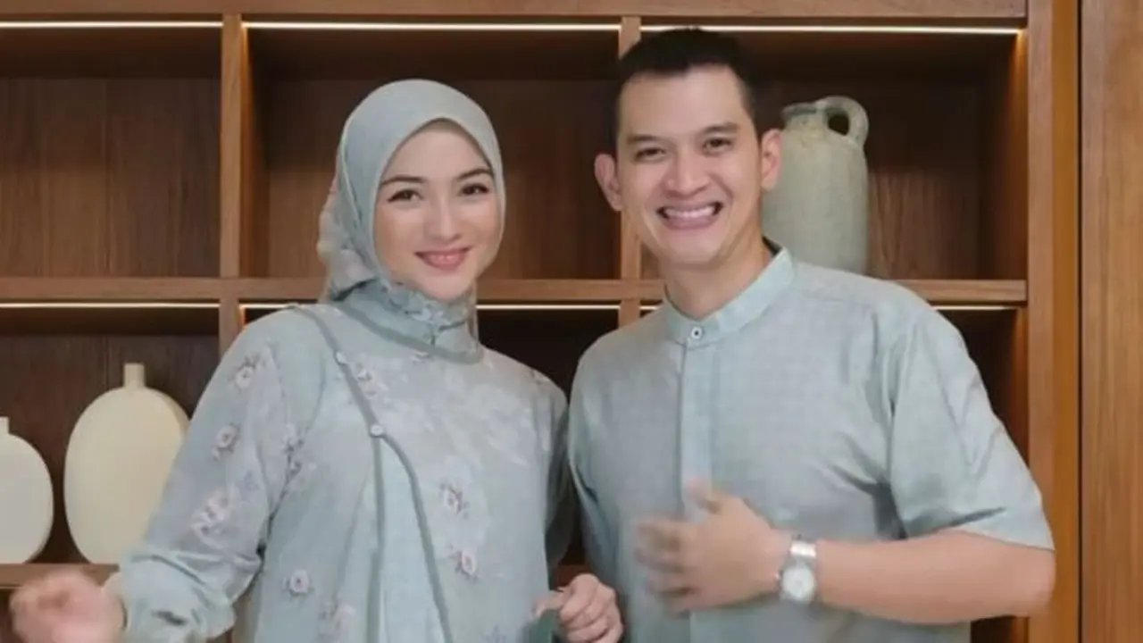 Padu padan busana lebaran serasi ala citra kirana. (credit:instagram.com/citraciki)