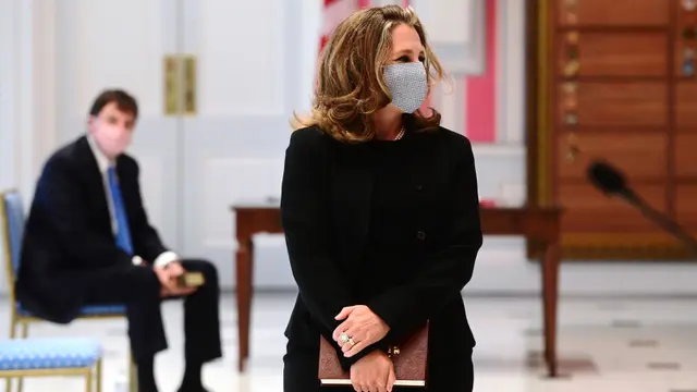 Chrystia Freeland, Menkeu Perempuan Pertama Kanada