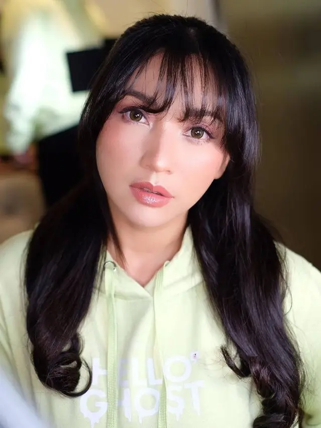 [Fimela] Hesti Purwadinata