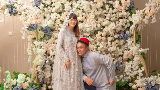 [Fimela] Gilang Dirga dan Adiezty Fersa