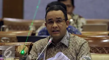 Menteri Pendidikan dan Kebudayaan (Mendikbud) Anies Baswedan saat mengikuti Rapat Kerja (Raker) dengan Komisi X DPR di Kompleks Parlemen, Senayan, Jakarta, Rabu (25/5). (Liputan6.com/Johan Tallo)