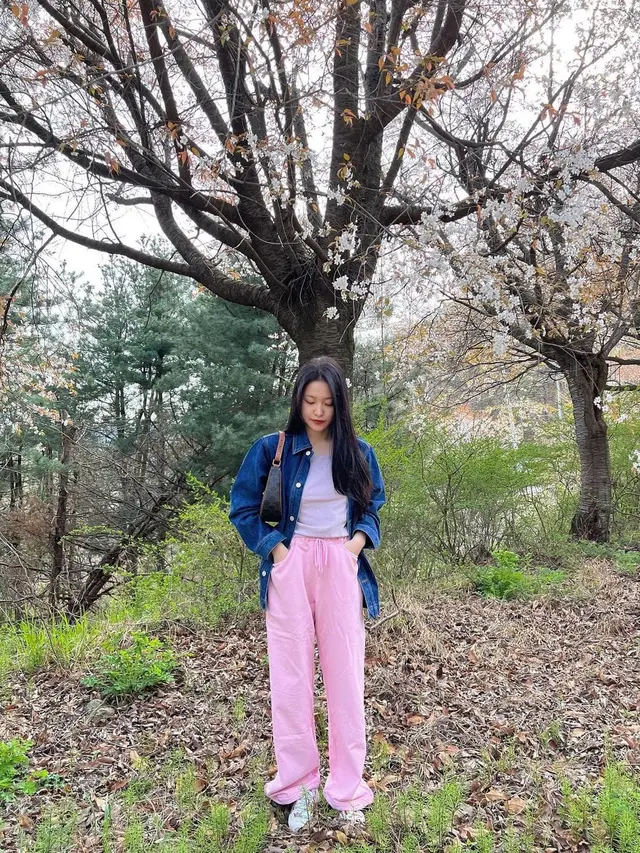 Outfit simple Yeri Redvelvet
