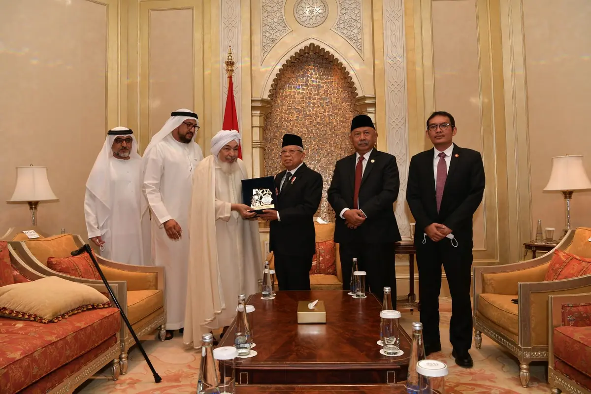 Wapres Ma’ruf Amin bertemu dengan Presiden Abu Dhabi Forum for Peace (ADFP) Syekh Abdullah bin Bayyah, Rabu (2/11/2022).