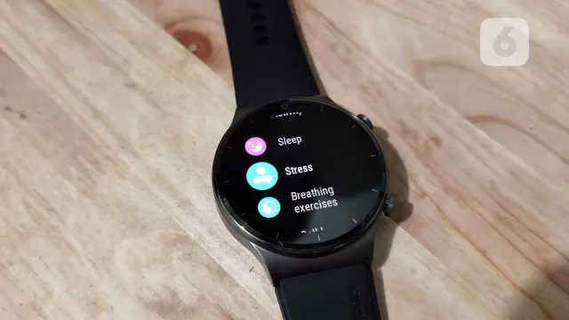 Huawei Watch GT 2 Pro. Liputan6.com/Iskandar